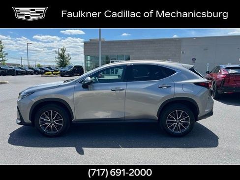Used 2023 Lexus NX 350 AWD image 9