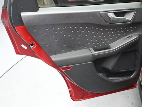 Certified 2020 Ford Escape SE AWD/4WD image 23