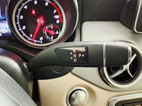 Used 2019 Mercedes-Benz GLA 250 image 21