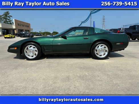 Used 1995 Chevrolet Corvette Coupe RWD image 1