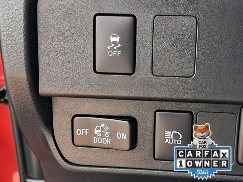Used 2023 Toyota Tacoma SR AWD/4WD image 25
