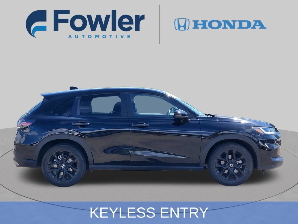 Used 2025 Honda HR-V Sport image 5