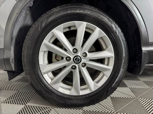 Used 2019 Nissan Rogue Sport S w/ Appearance Package image 38