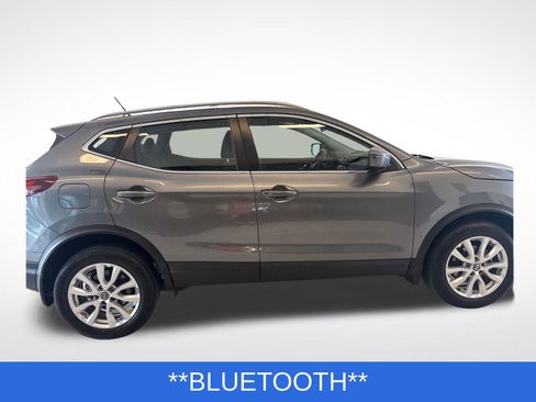 Used 2022 Nissan Rogue Sport SV FWD image 6