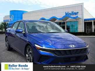 Used 2024 Hyundai Elantra SEL w/ Convenience Package FWD video 1