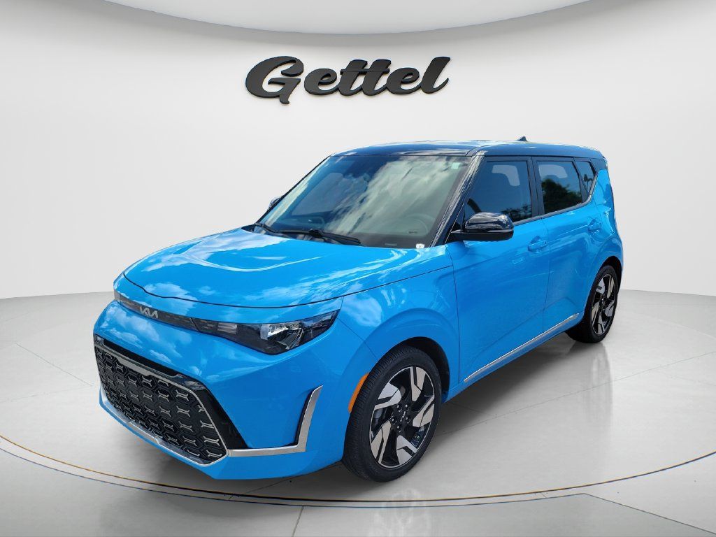 Used 2024 Kia Soul GT-Line FWD image 1
