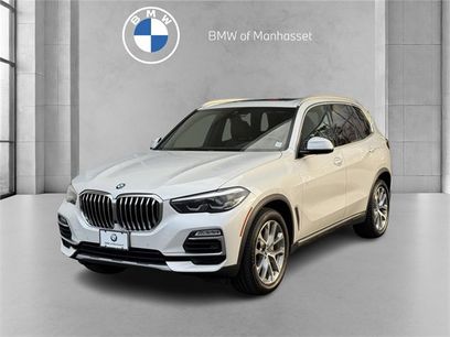 Used 2021 BMW X5 xDrive40i w/ Premium Package 2