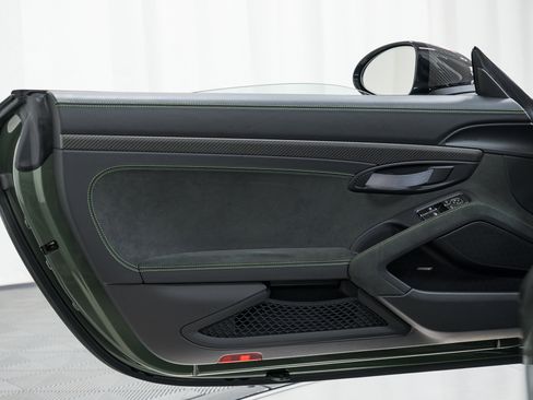 Certified 2024 Porsche 718 Boxster Spyder RS image 17