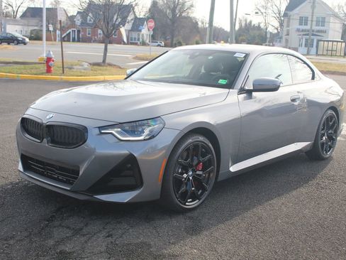 New 2026 BMW 230i xDrive Coupe w/ Premium Package AWD/4WD image 4