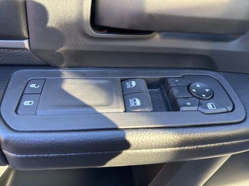 New 2026 RAM 3500 Tradesman AWD/4WD image 16