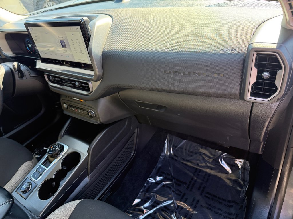 Used 2025 Ford Bronco Sport Big Bend AWD/4WD image 16