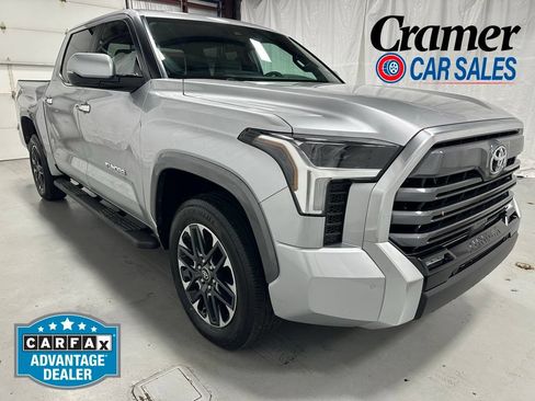 Used 2025 Toyota Tundra Limited AWD/4WD image 1