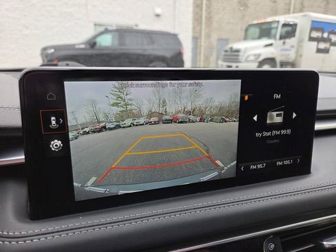 Used 2023 Genesis G70 2.0T image 12