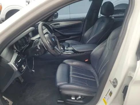 Used 2018 BMW 540i image 8
