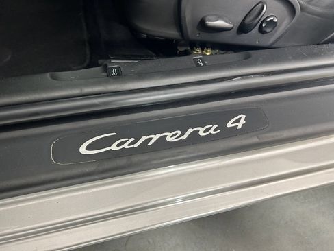 Used 2001 Porsche 911 Carrera 4 AWD/4WD image 15