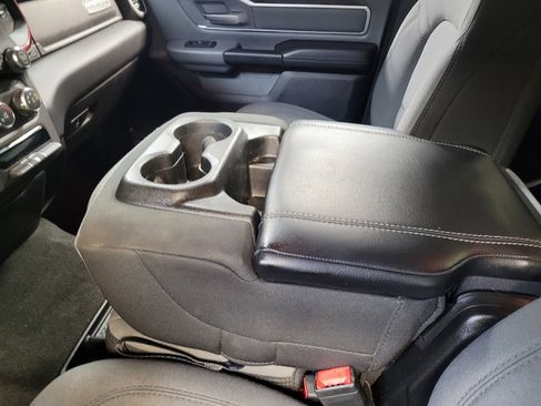 Used 2020 RAM 1500 Big Horn RWD image 26