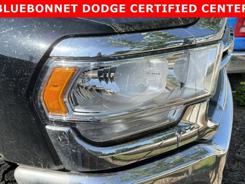 Used 2024 RAM 2500 Tradesman w/ Chrome Appearance Group AWD/4WD image 10