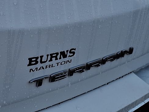 Certified 2022 GMC Terrain SLT AWD/4WD image 30