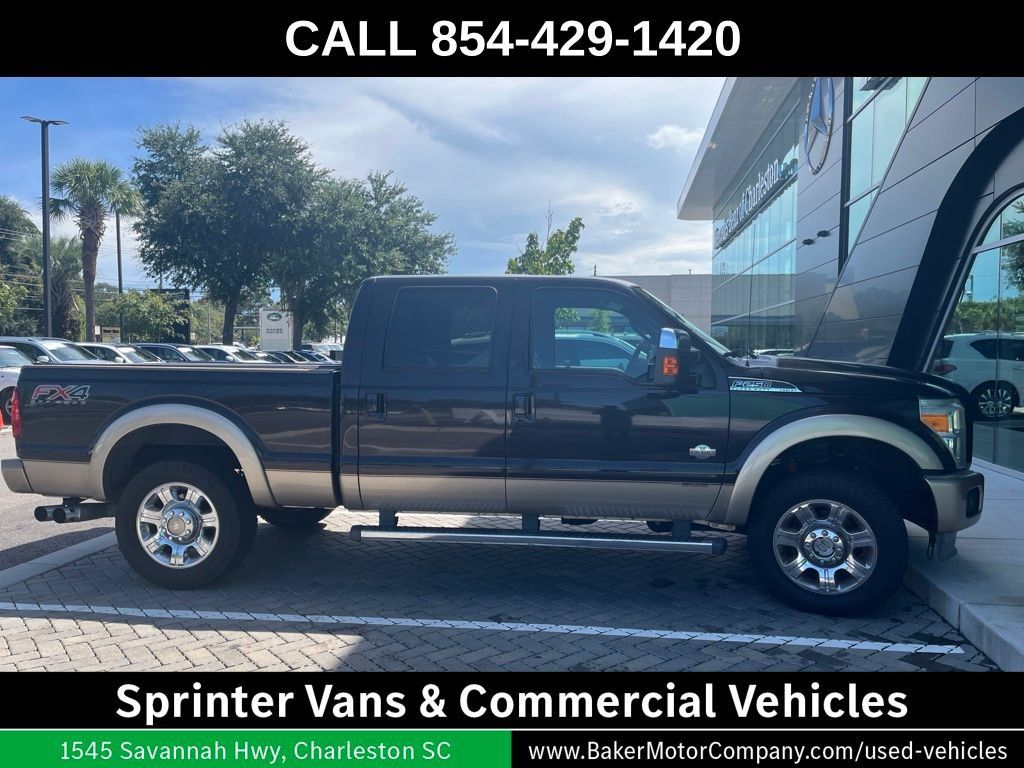Used 2013 Ford F250 King Ranch w/ King Ranch w/Chrome Pkg AWD/4WD image 4