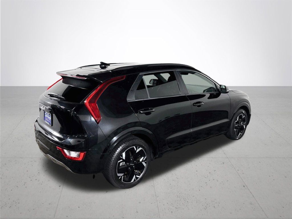 Used 2023 Kia Niro Wind w/ Wind Preserve Package FWD image 6