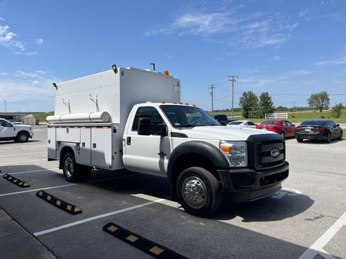 Used 2012 Ford F550 2WD Regular Cab Super Duty w/ Payload Upgrade Pkg image 4