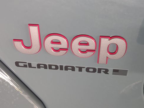 New 2026 Jeep Gladiator Rubicon w/ Safety Group image 21
