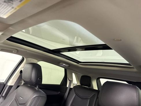 Used 2019 Cadillac XT5 Luxury image 19