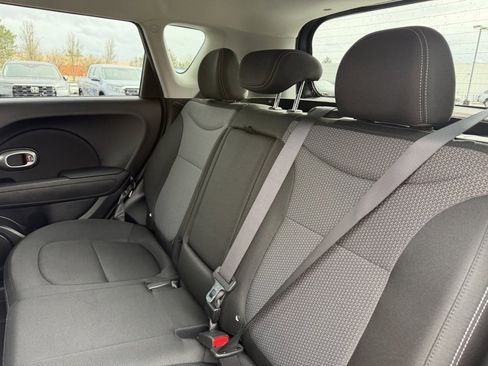 Used 2019 Kia Soul + image 30