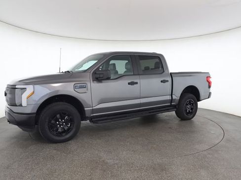 Used 2025 Ford F150 Lightning Pro w/ Max Trailer Tow Package AWD/4WD image 4