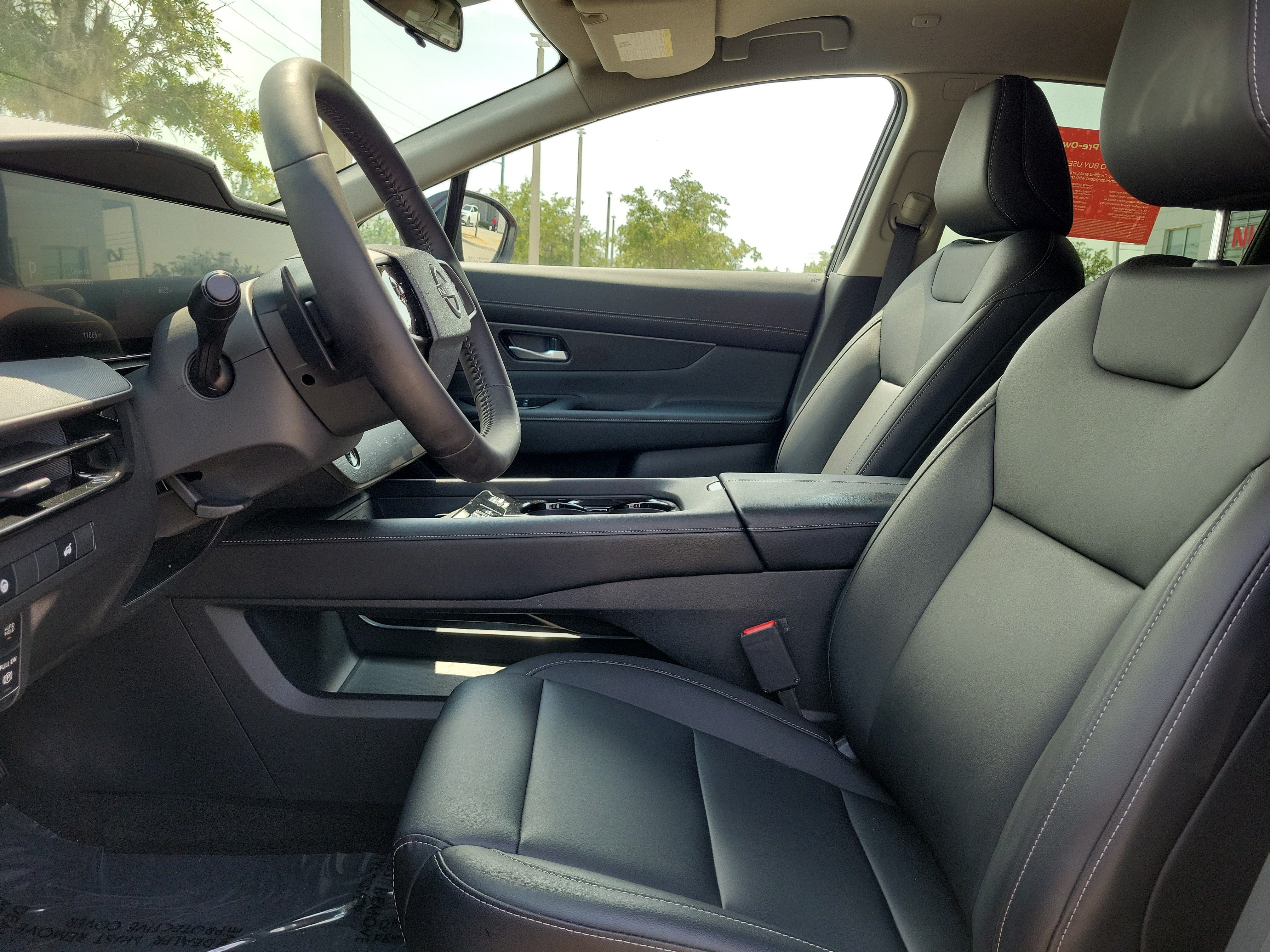 Certified 2025 Nissan Murano SV AWD/4WD image 13