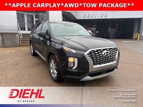 Used 2020 Hyundai Palisade SE image 1