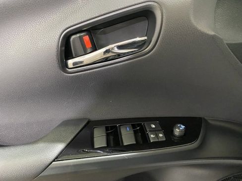 Certified 2022 Toyota Prius LE image 13