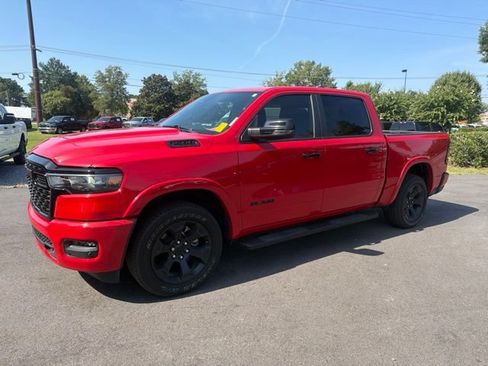 Used 2025 RAM 1500 Big Horn AWD/4WD image 7