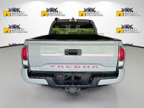 Used 2021 Toyota Tacoma TRD Sport AWD/4WD image 5