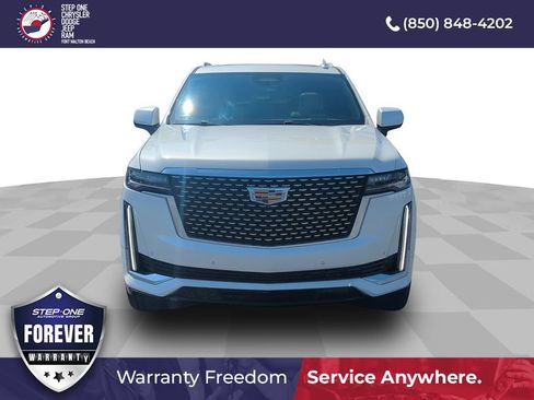 Used 2021 Cadillac Escalade Premium Luxury RWD image 9