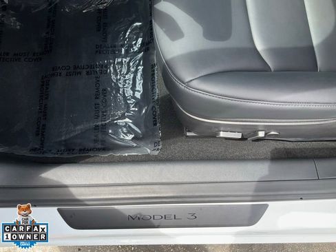 Used 2023 Tesla Model 3 Standard Range RWD image 15