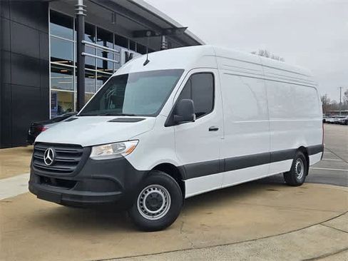 Used 2024 Mercedes-Benz Sprinter 2500 w/ Acoustic Package image 1