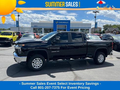 Used 2023 Chevrolet Silverado 3500 LT w/ Convenience Package AWD/4WD image 1