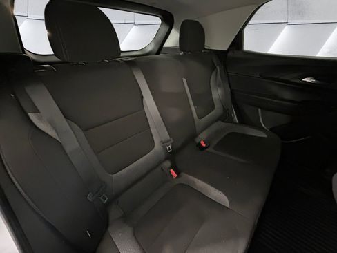 Used 2022 Chevrolet TrailBlazer LT w/ Convenience Package image 16