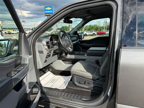 Used 2022 Ford F150 XLT w/ Equipment Group 302A High AWD/4WD image 13