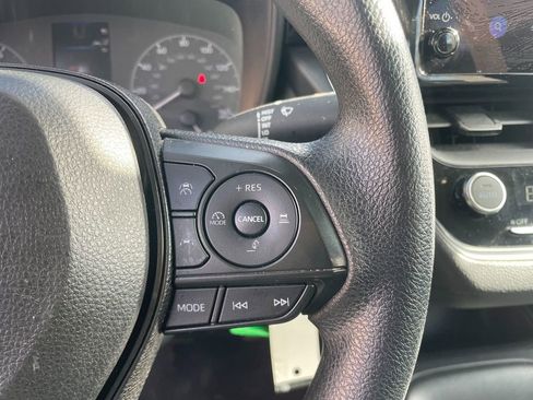 Used 2023 Toyota Corolla LE image 16