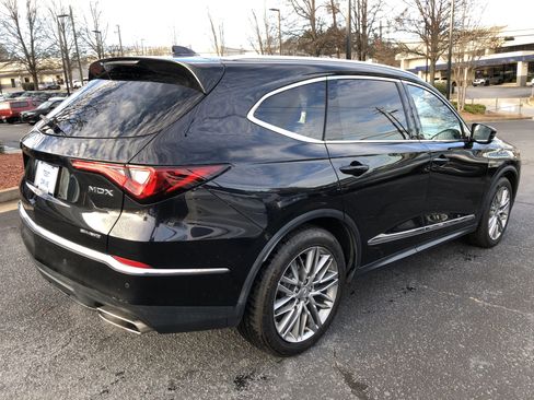 Certified 2022 Acura MDX SH-AWD w/ Advance Package image 5