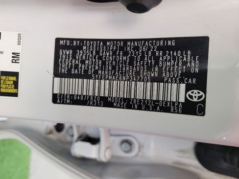 Used 2022 Toyota Corolla LE image 33