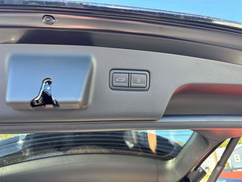 New 2026 Hyundai Palisade Limited image 3