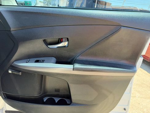 Used 2014 Toyota Venza XLE w/ XLE Premium Package FWD image 15