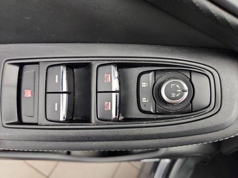 Used 2020 Subaru Forester Limited w/ Popular Package #3 image 10