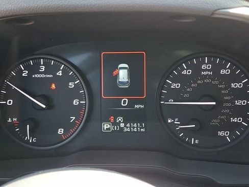 Used 2024 Subaru Crosstrek 2.0i AWD/4WD image 19