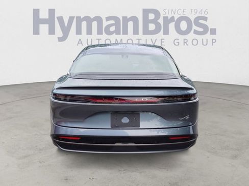 Used 2024 Lucid Air Pure RWD image 4