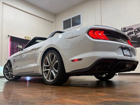 Used 2020 Ford Mustang GT Premium w/ Equipment Group 401A RWD image 38