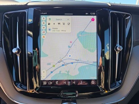 Used 2024 Volvo XC60 T8 Polestar w/ Protection Package Premier image 22